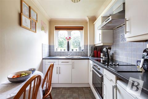 52 Frazer Close, Romford, RM1 2DG