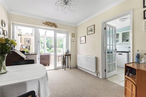 5 Druids Walk, Chinnor, OX39 4JF