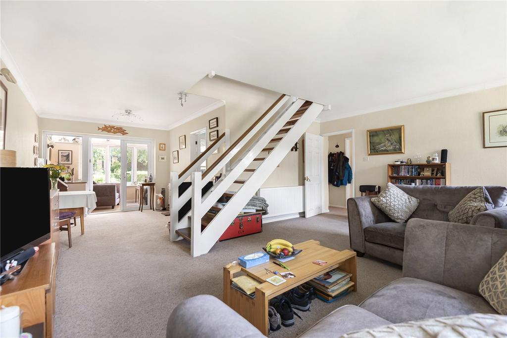 Living/Dining Room