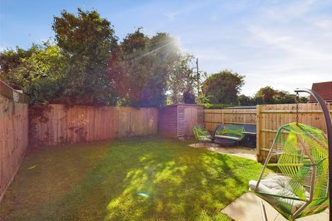3 Hawthorn Close, Chinnor, OX39 4GD