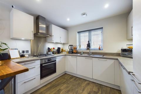 3 Hawthorn Close, Chinnor, OX39 4GD