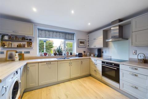 15 Beech Road, Chinnor, OX39 4RB