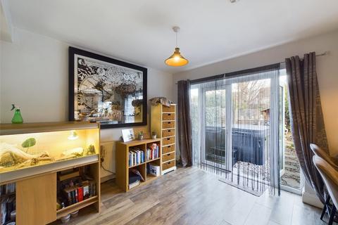 15 Beech Road, Chinnor, OX39 4RB
