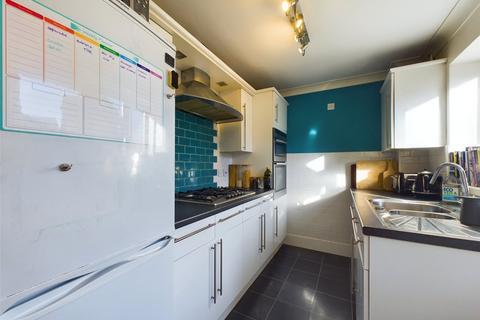 9 Astley Road, Thame, OX9 3WQ