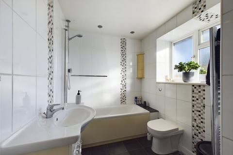 9 Astley Road, Thame, OX9 3WQ