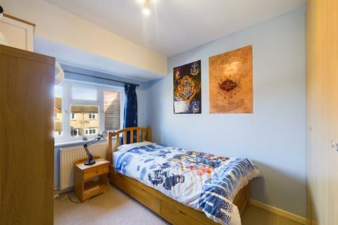 9 Astley Road, Thame, OX9 3WQ