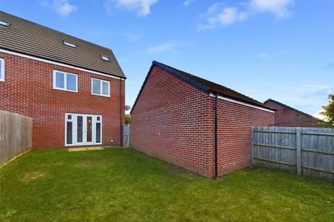 8 Cornfields, Chinnor, OX39 4FL