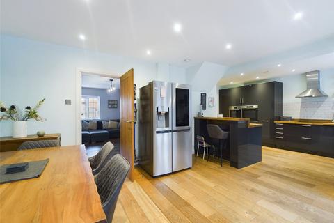 72 Cowleaze, Chinnor, OX39 4TB