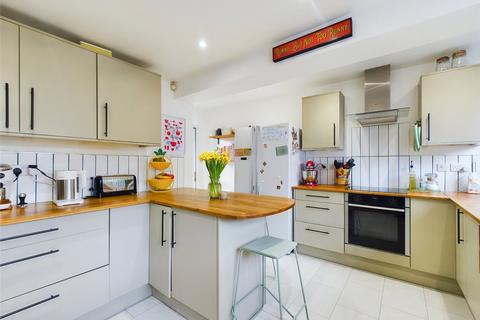 11 Benwells, Chinnor, OX39 4TU