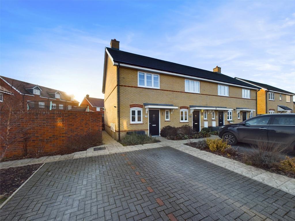 Longwick, Buckinghamshire HP27 2 bed end of terrace house for sale £