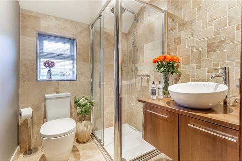 19 Central Road, Bromsgrove, B60 2NR