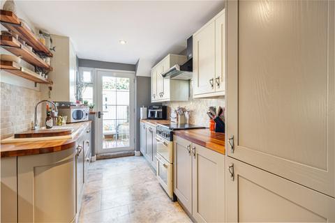 19 Central Road, Bromsgrove, B60 2NR