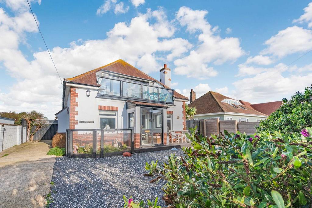 Marine Drive West, West Wittering, West Sussex 4 bed detached house for