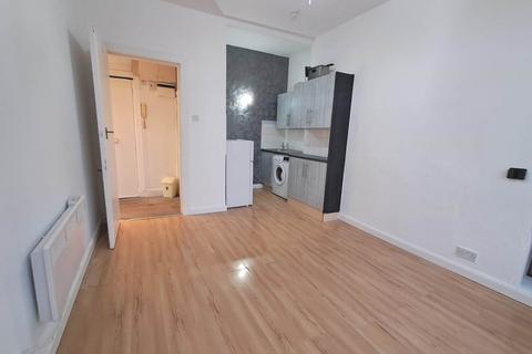 1 bedroom flat to rent, Caledonia Street, Renfrewshire