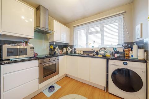 95 Chestnut Crescent, Shinfield, Reading, RG2 9HA
