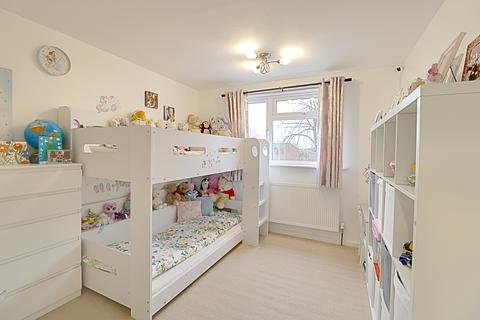 11 Ascension Close, Basingstoke, RG24 9AZ