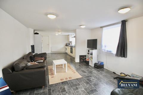 1 bedroom flat to rent, Town Street, Armley LS12