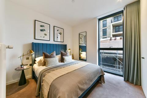 2 bedroom apartment for sale, Lewis House, Bradshaw Yard, Brentford, TW8