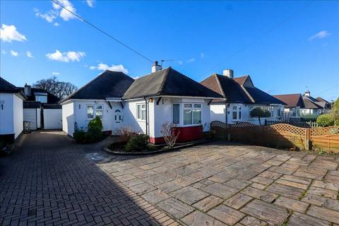3 bedroom detached house for sale, Forge Avenue
