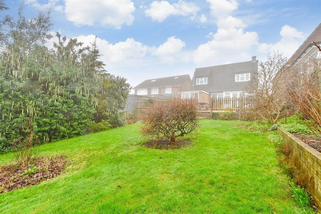 Falmer Road, Woodingdean, Brighton, East Sussex 3 bed detached house