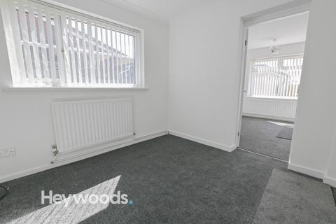 21 Balmoral Close, Stoke-on-trent, ST4 8QL