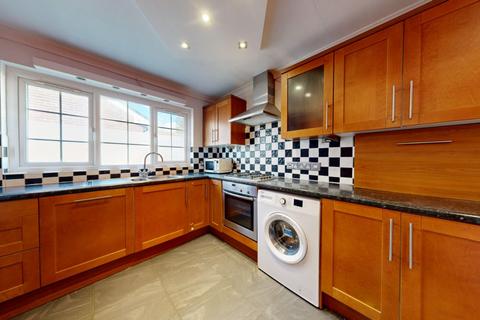 2 bedroom apartment for sale, Copley Road, Stanmore, HA7