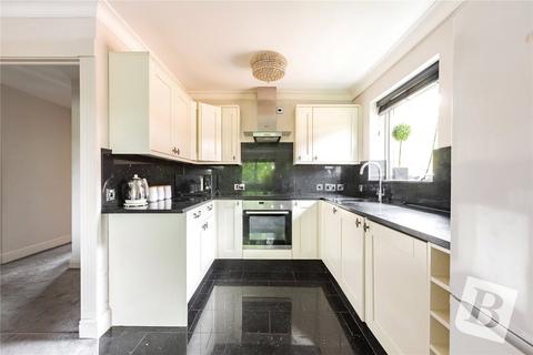 2 bedroom apartment to rent, Warwick Close, Hornchurch, Essex, RM11