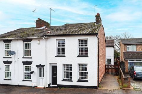 4 bedroom end of terrace house for sale, Summer Street, Slip End, Luton, Bedfordshire