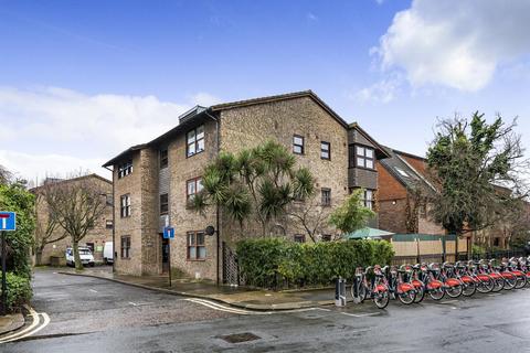 3 Spencer Mews, London, W6 8PB