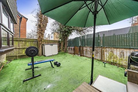 3 Spencer Mews, London, W6 8PB