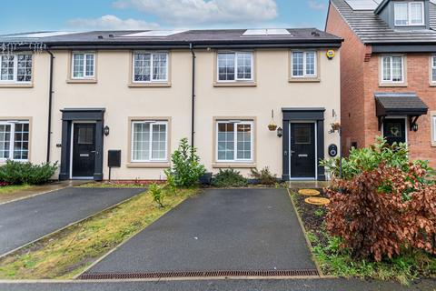 3 bedroom end of terrace house for sale, Riley Bank Road, Leigh WN7