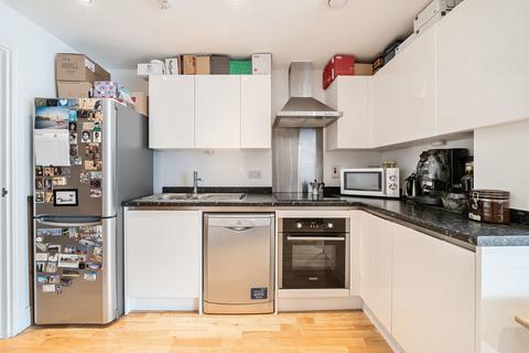 1 bedroom apartment for sale, Bruce Court, Underhill Gardens, Ealing