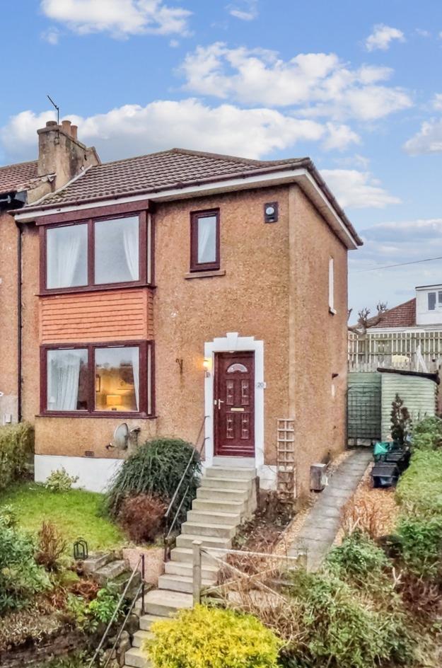 Deveron Avenue, Giffnock, East Renfrewshire, G46 6NH 3 bed end of