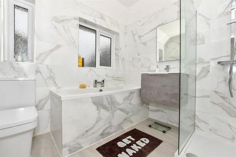 73 Fleet Road, Rochester, ME1 2PX