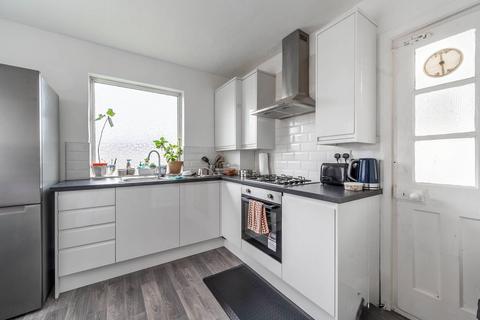 LOWTHER ROAD, Kenton, Stanmore, HA7
