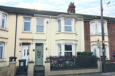 3 bedroom terraced house for sale, Sutton Road, Rochford, Essex, SS4