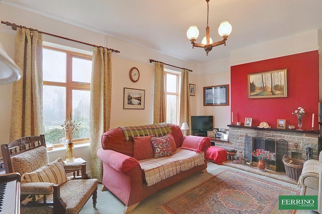 Staunton, Coleford, Gloucestershire. GL16 8NU 3 bed detached house for