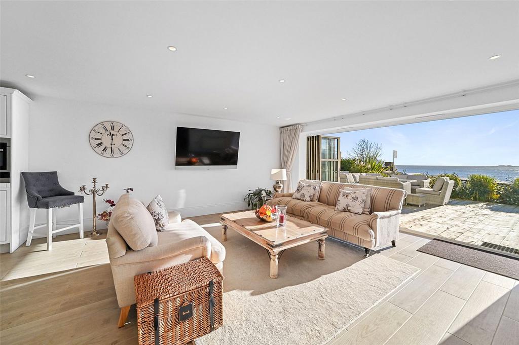West Mersea, Colchester CO5 4 bed detached house for sale £1,250,000