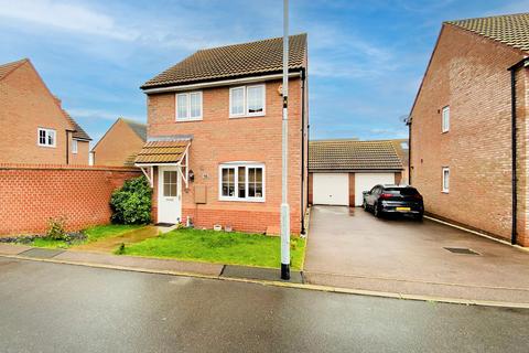 3 bedroom detached house for sale - May Drive, Glenfield, LE3