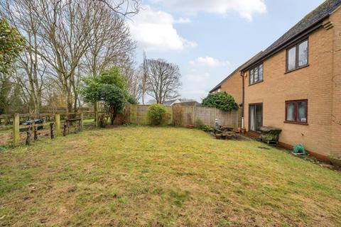 4 bedroom detached house for sale, Schofield Gardens,  Witney,  OX28