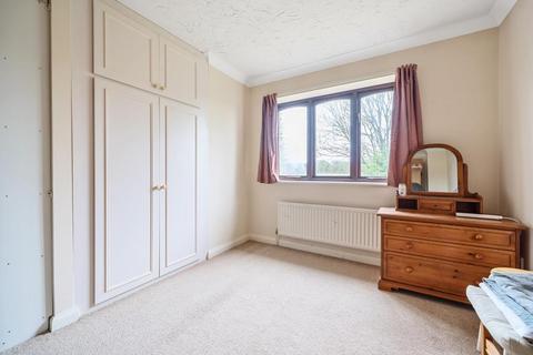 5 Schofield Gardens, Witney, OX28 1JY