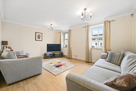 21 Mill View Close, Ewell, Epsom, KT17 2DW