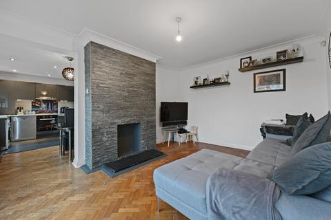 101 Peaches Close, Cheam, Sutton, SM2 7BL