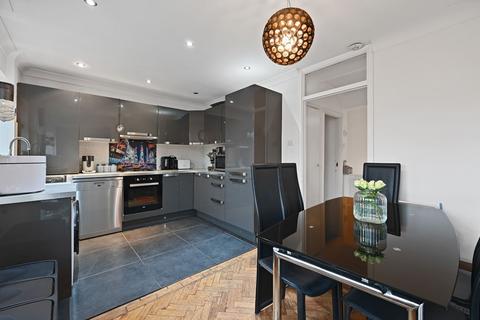 101 Peaches Close, Cheam, Sutton, SM2 7BL