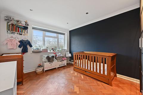 101 Peaches Close, Cheam, Sutton, SM2 7BL