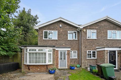 5 bedroom semi-detached house for sale, Ashmere Close, Cheam, SM3