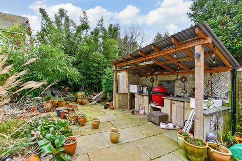 36 Church Street, St Peters, Broadstairs, CT10 2TT