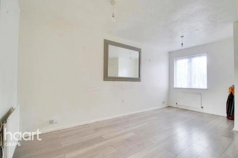 72 Brimfield Road, Purfleet-on-thames, RM19 1RG