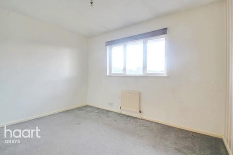 72 Brimfield Road, Purfleet-on-thames, RM19 1RG