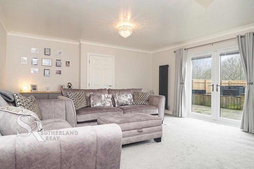 Cotton Close, Whaley Bridge, SK23 3 bed semidetached house for sale £318,500